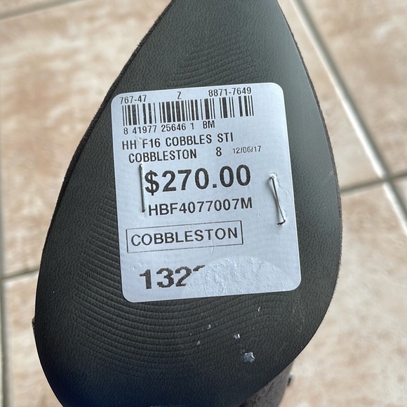 NWOT H Halston Grey Suede Tie-Up Pointed Booties in Sz 8 - Picture 5 of 5